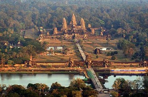 Angkor Tapınakları